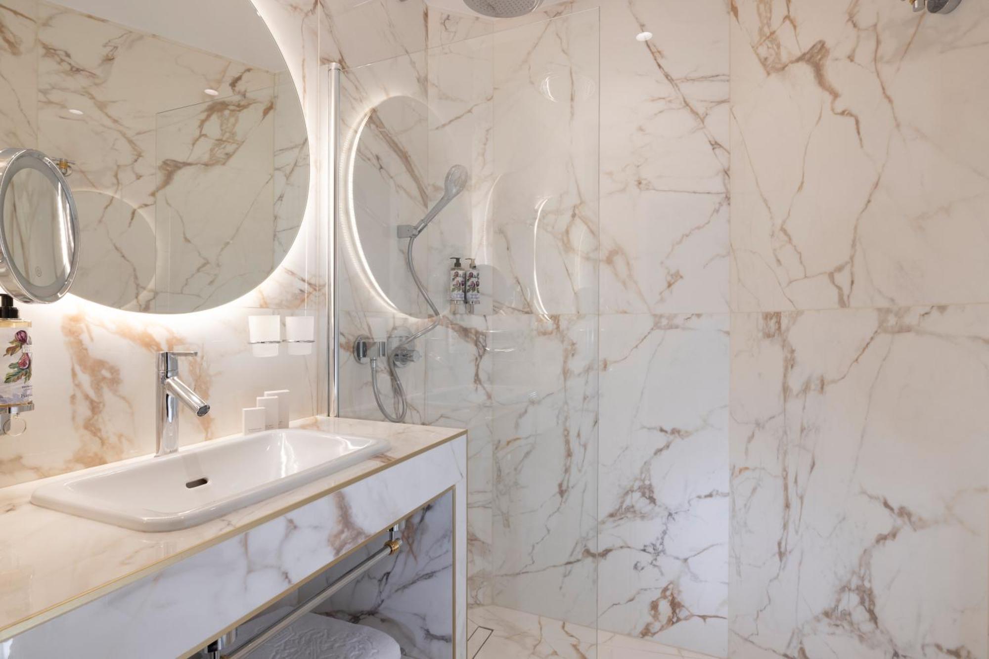 Hotel Kleber Paris & Spa Kültér fotó